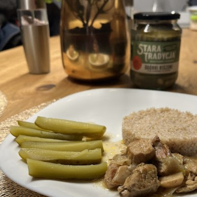 Ogórki kiszone Stara Tradycja 720ml